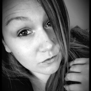 Meet your Posher, Cassie